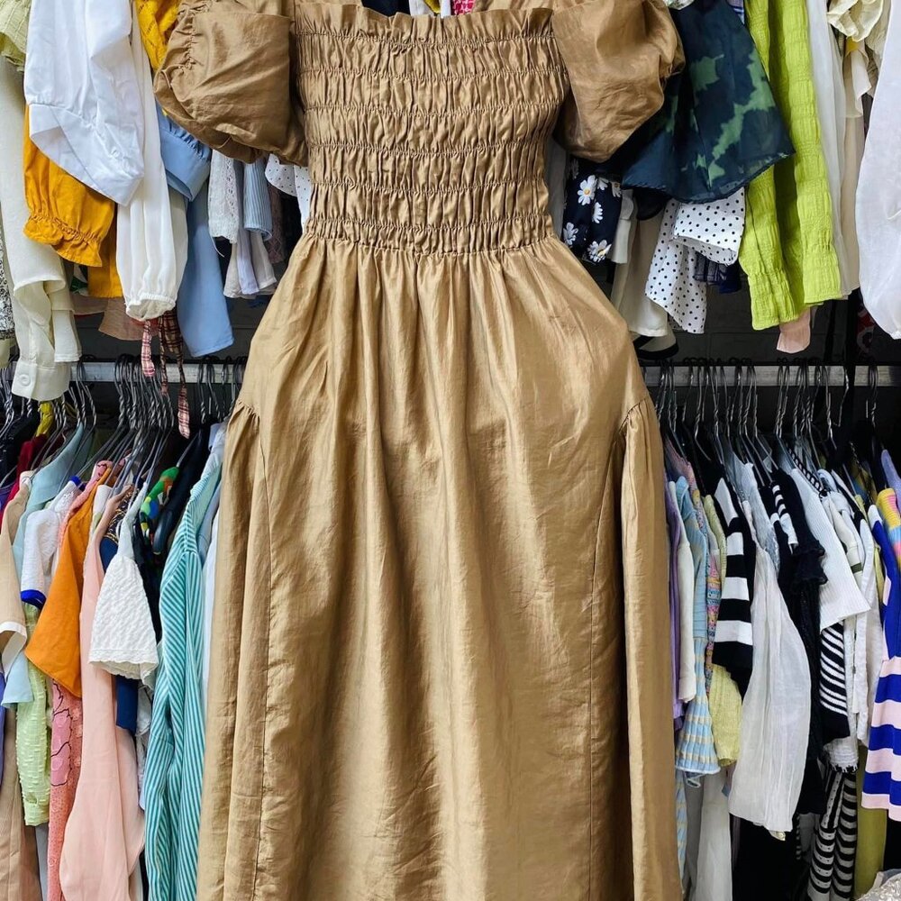 Brown dress